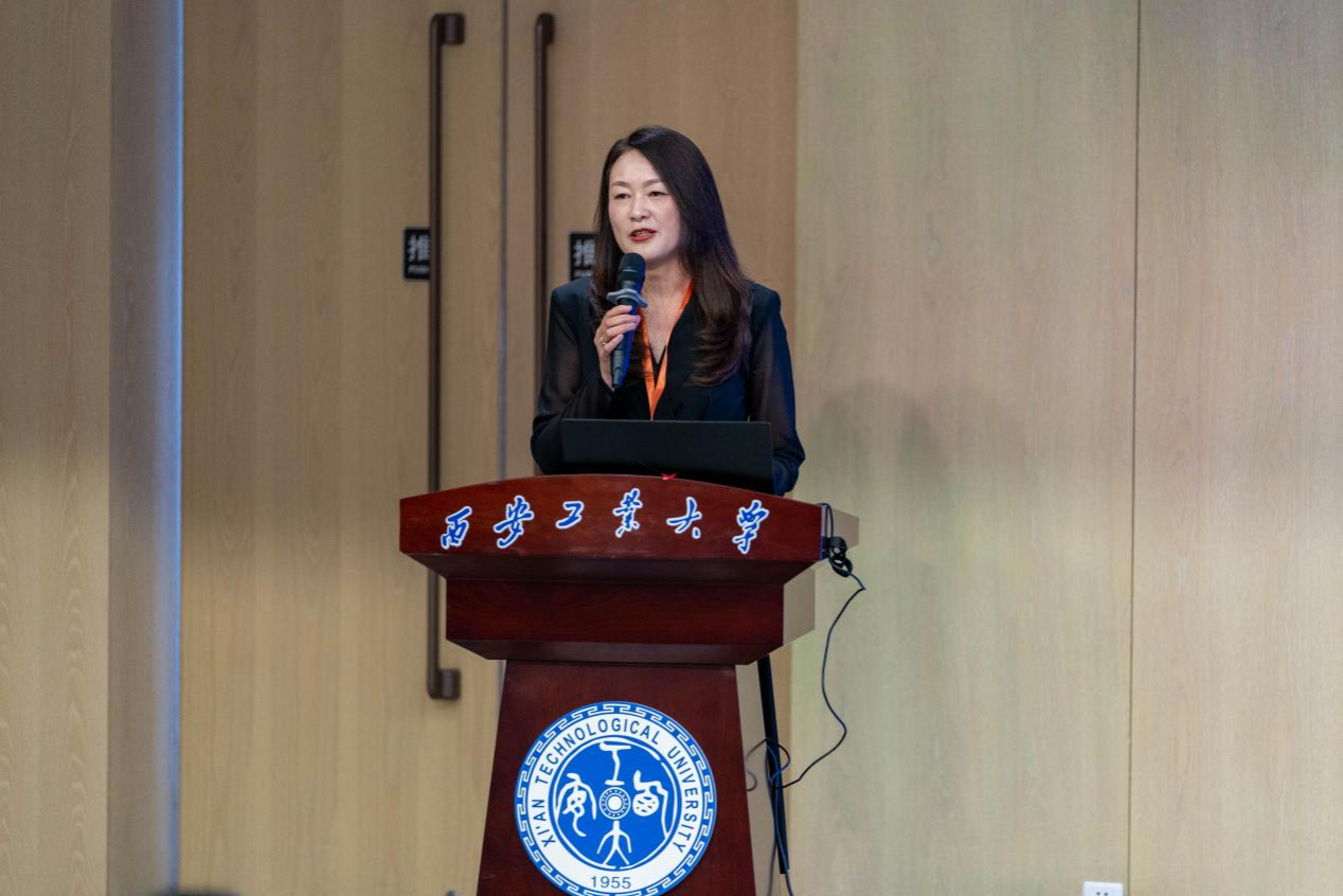 伟德国际官网登录入口副校长闫莉教授致辞图
